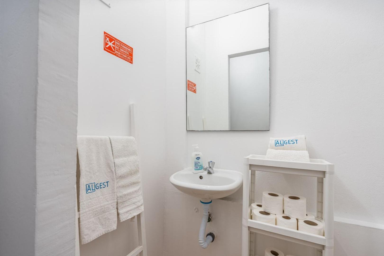 Ria Guest House Алвор Экстерьер фото